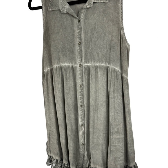 Umgee Sleeveless Button Down Dress Lace Ruffle Trim Gray Mineral Wash Size M - Picture 3 of 9